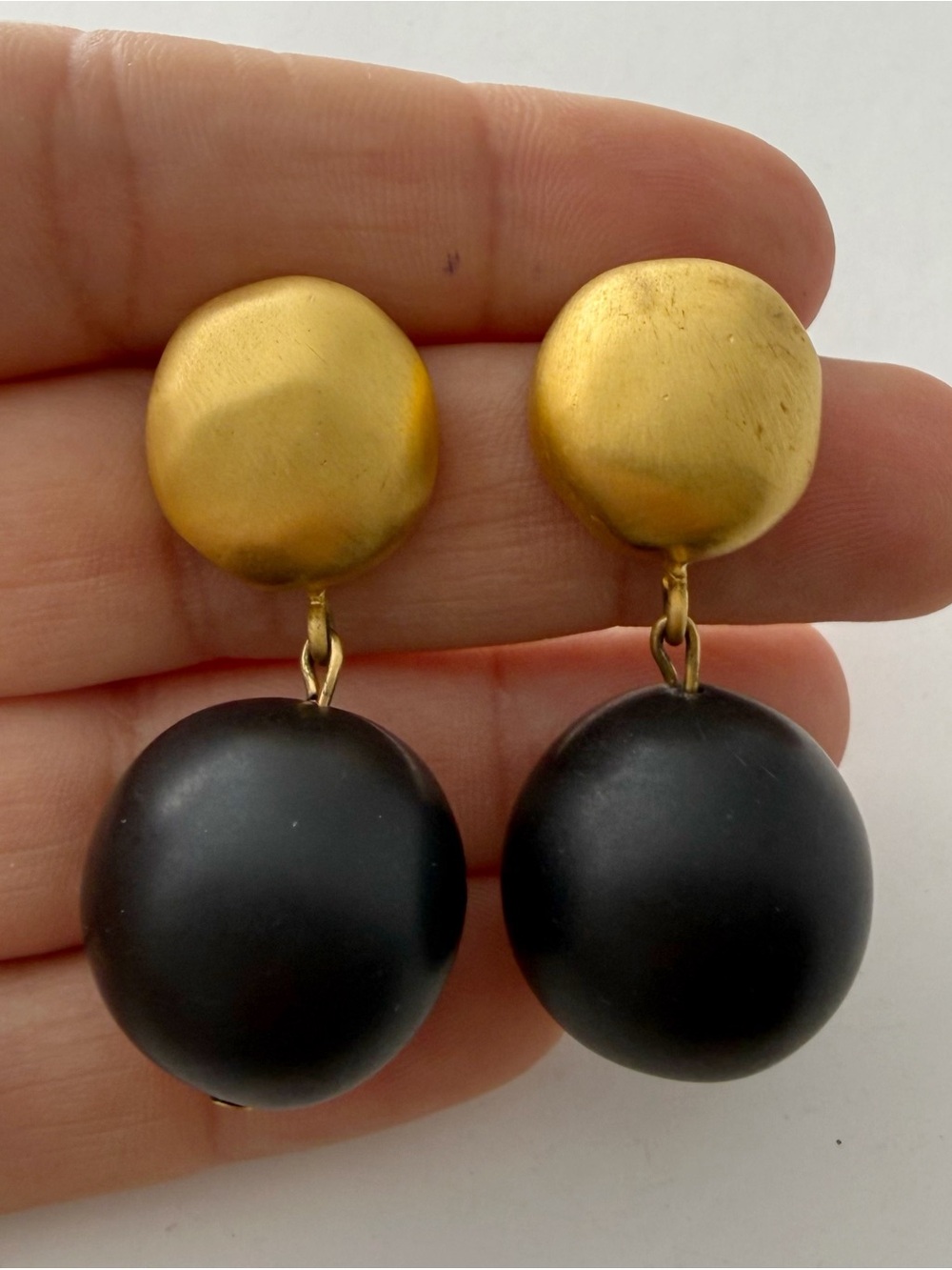 Vintage Givenchy Signed Matte Brushed Goldtone Black Double Ball Dangle Earrings - Picture 3 of 8